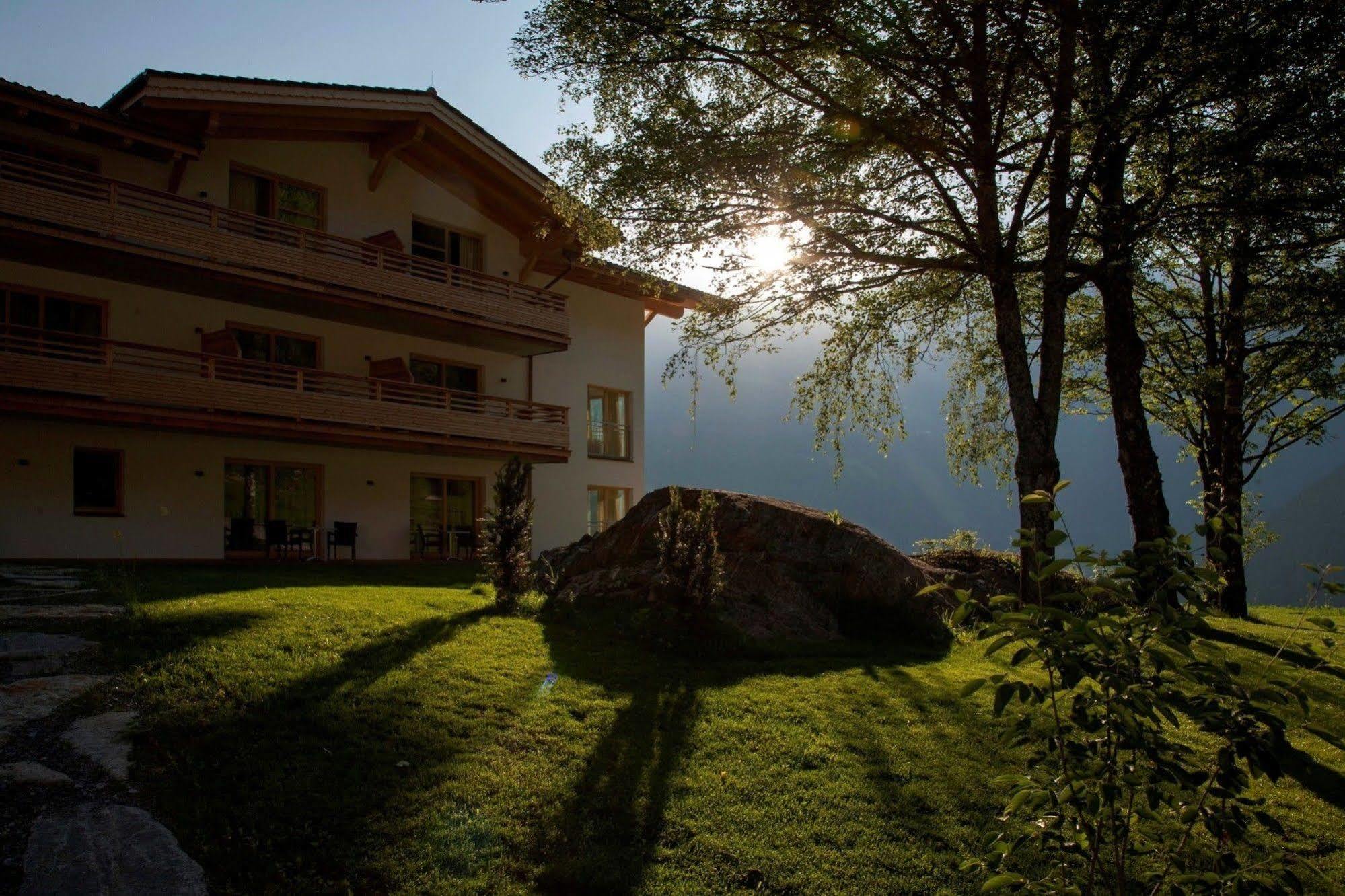 Hotel Ritzlerhof - Adults Only Sautens Extérieur photo